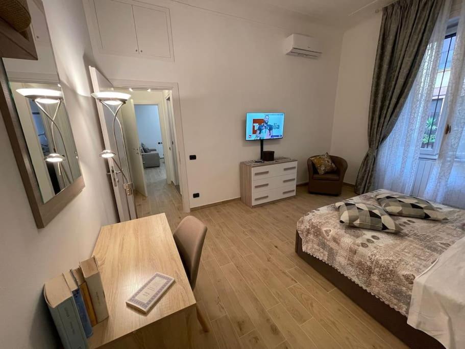 Nel Quartiere Bayres Suite Completamente Rinnovata ミラノ エクステリア 写真